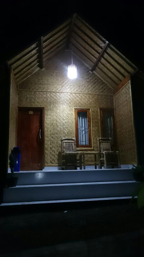 Aryasuta Bungalow เตเตบาตู ภายนอก รูปภาพ